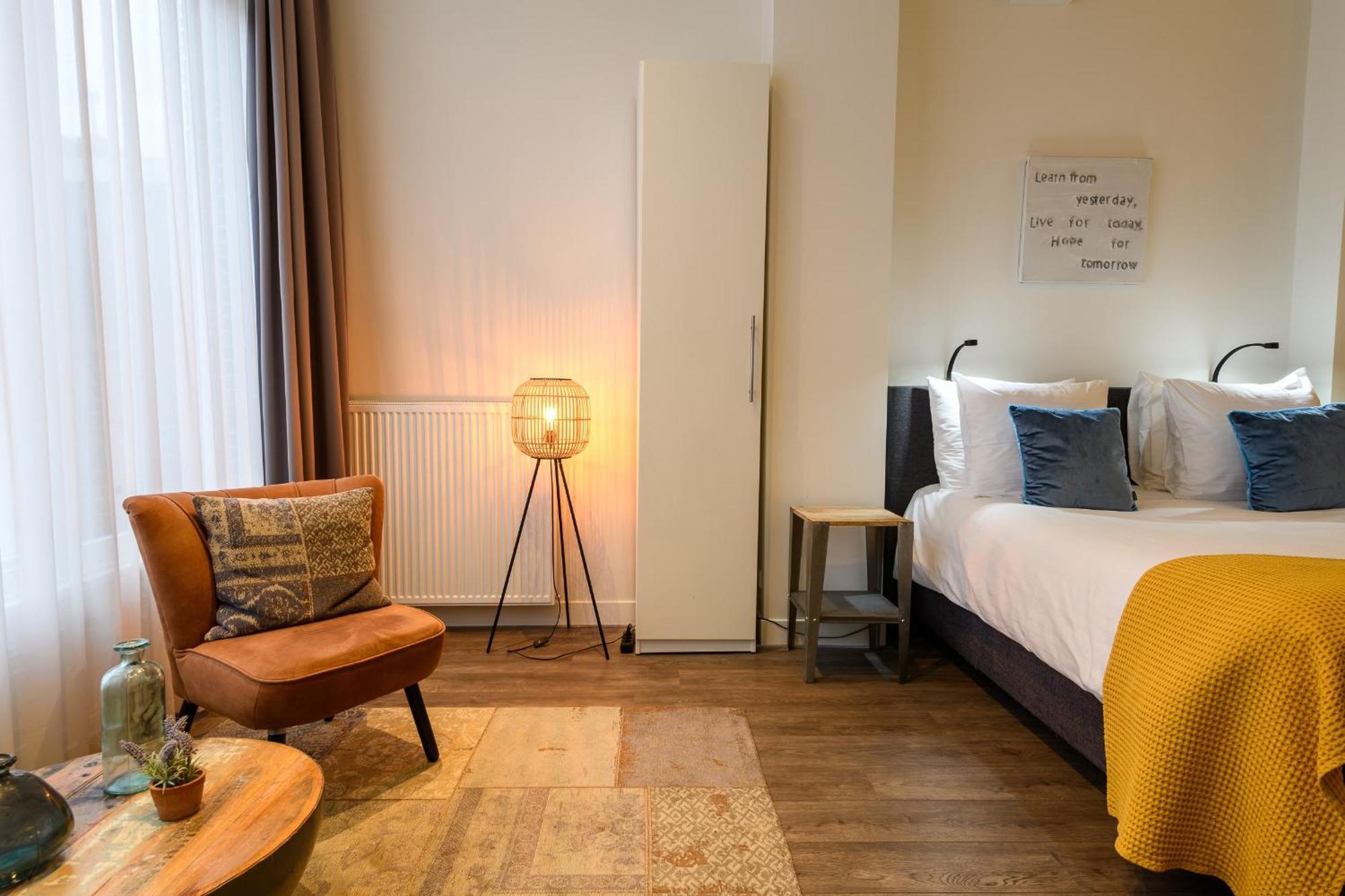 Hotel Oranjestaete Неймеген Экстерьер фото